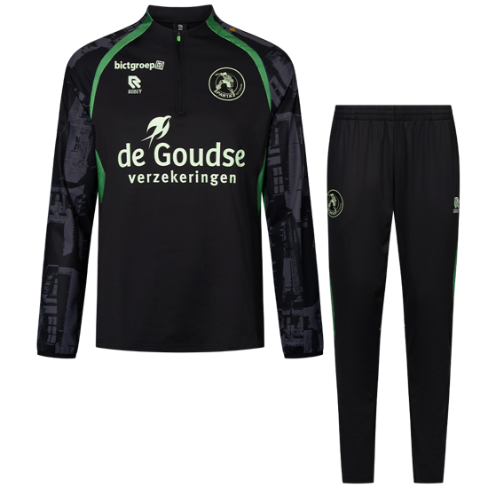 Afbeelding van Trainingspak staf SR 26-27